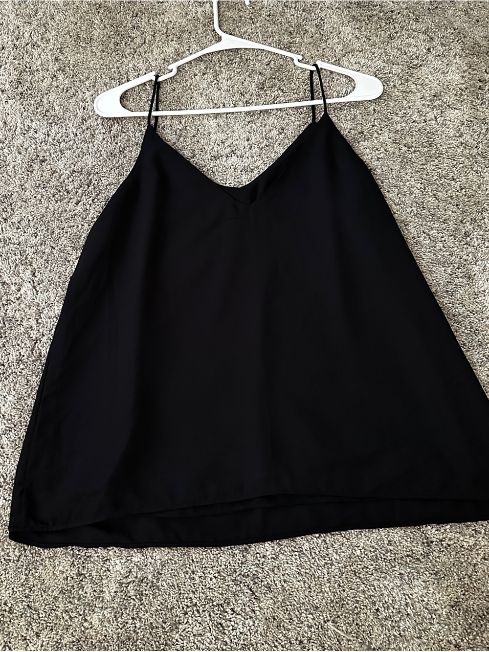 H&M Black V-Neck Spaghetti Strap Camisole - Picture 2 of 3